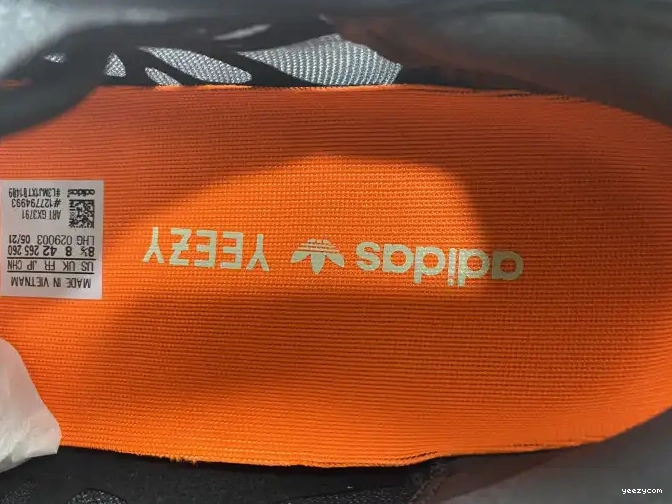 Cinder V2 350 GX3791 Mono Boost Adidas Yeezy 0607